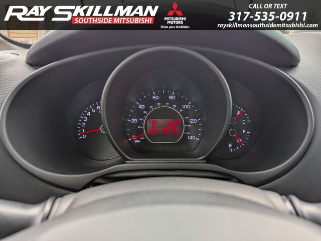 Used 2015 White Kia Exclaim image 19