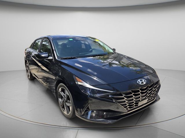 2023 Hyundai Elantra - $19,877