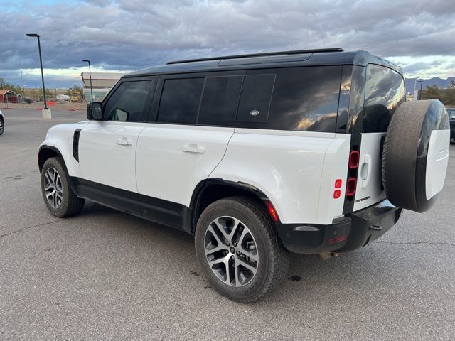 2024 Land Rover Defender 110 X-Dynamic SE 6