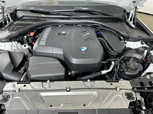 2025 BMW 3 Series 330i xDrive 31