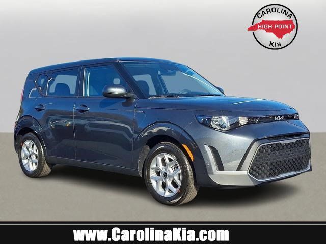 2025 Kia Soul LX FWD