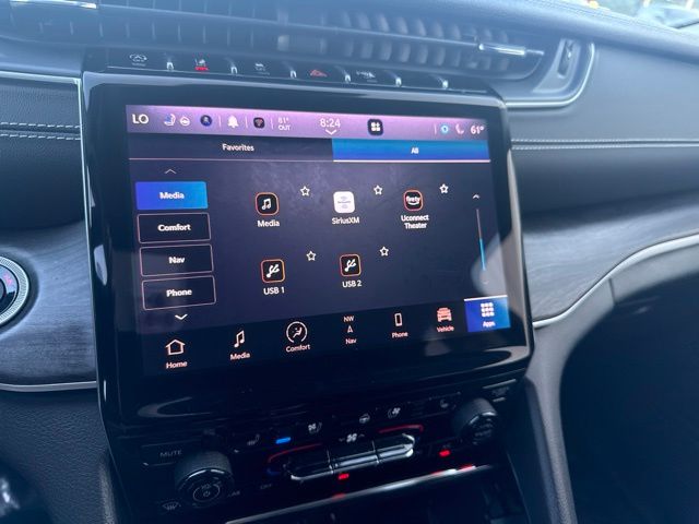 2023 Jeep Grand Cherokee Limited:45393C