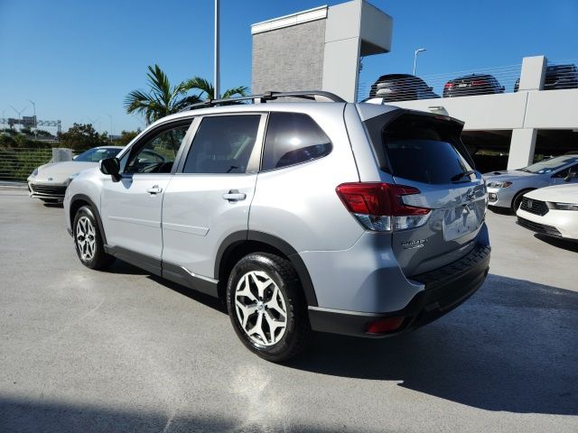 2021 Subaru Forester Premium 14