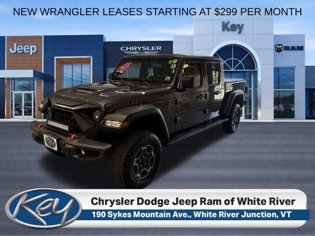 Gray (Granite Crystal Metallic Clearcoat) 2022 Jeep Gladiator Pickup Truck Four-Wheel Drive 8-Speed Automatic