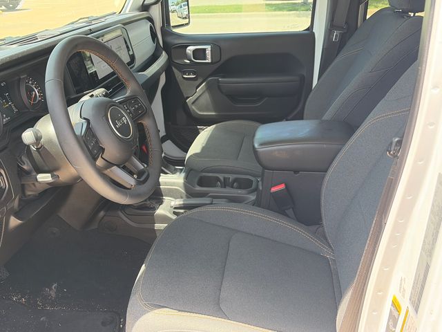 Used 2024 Jeep Wrangler SUV