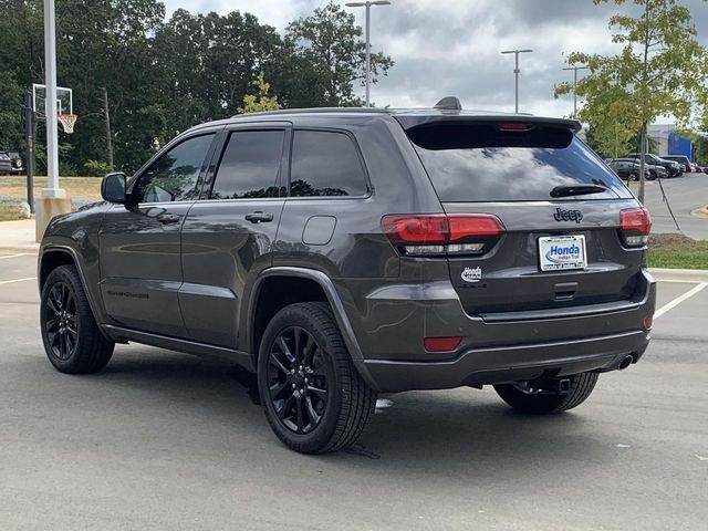 2018 Jeep Grand Cherokee Altitude 8