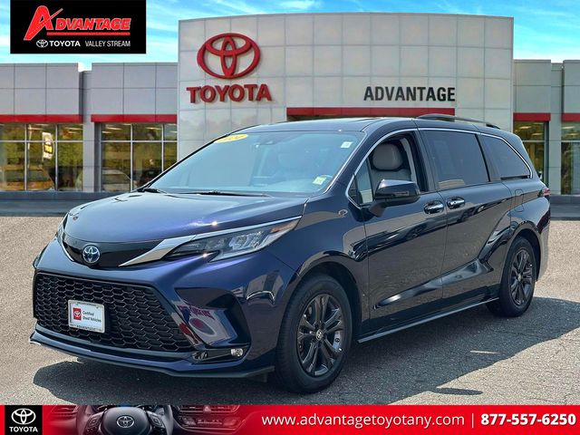 Used 2024 Toyota Sienna Van