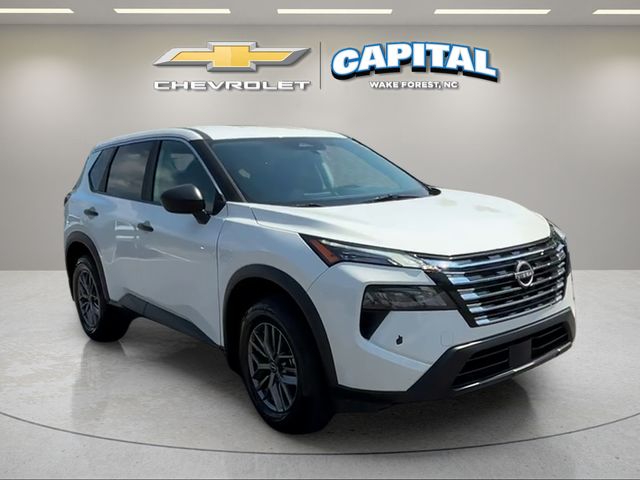 Used 2025 White Nissan S image 8