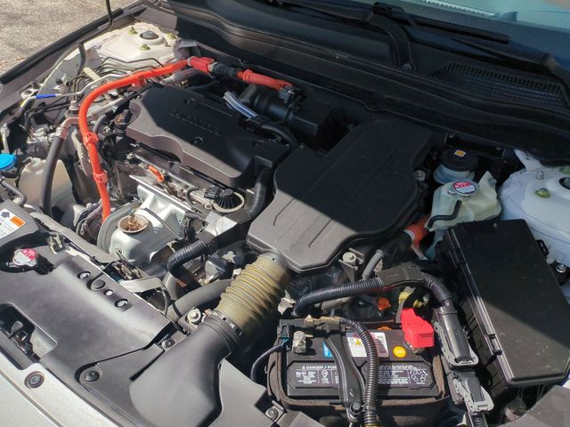 Used 2021 Honda Accord Hybrid Touring 4D Sedan
