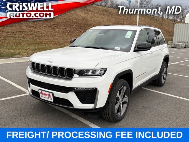 new 2026 Jeep Grand Cherokee car, priced at $45,646