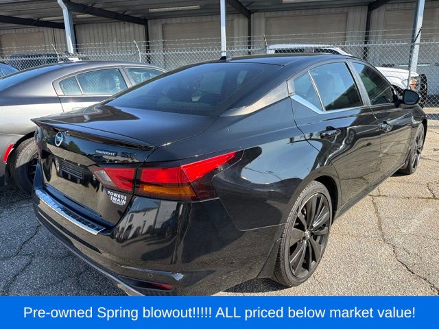 Used 2022 Black Nissan 2.5 SR image 7