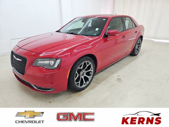 Redline 3 Coat Pearl 2015 Chrysler 300 Sedan Rear-Wheel Drive 8-Speed Automatic