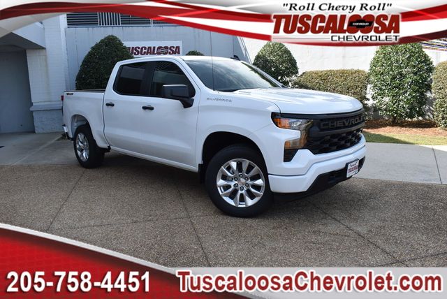 Summit White 2026 Chevrolet Silverado 1500 Pickup Truck Four-Wheel Drive 8-Speed Automatic