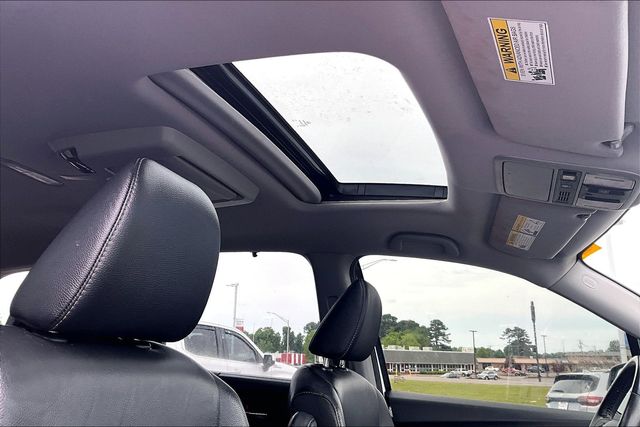 Used 2022 Honda Pilot Touring 4D Sport Utility