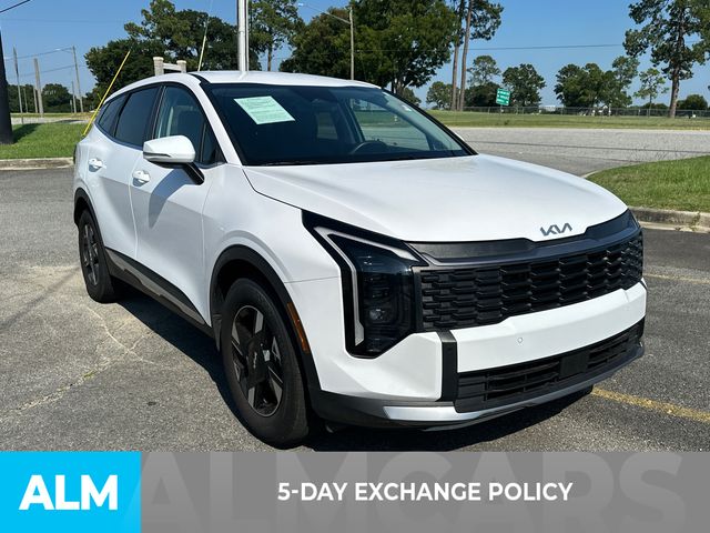 Used 2026 White Kia LX image 3