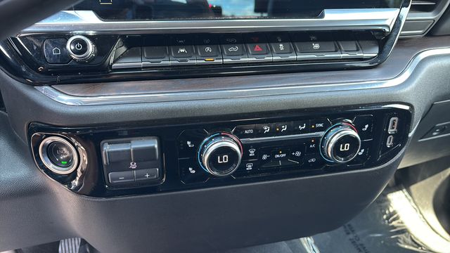 Used 2025 Black GMC SLT image 30