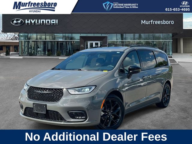  2025 Chrysler Pacifica Limited FWD   
