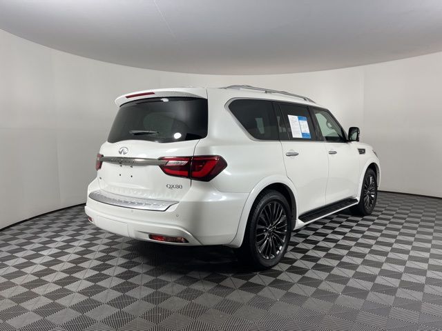 2023 INFINITI QX80 Premium Select 10