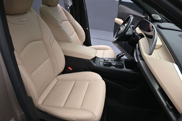 Used 2024 Cadillac XT4 SUV