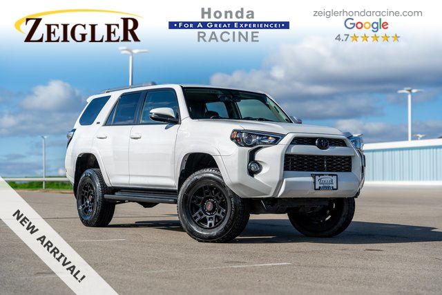 2018 Toyota 4Runner SR5 Premium 1