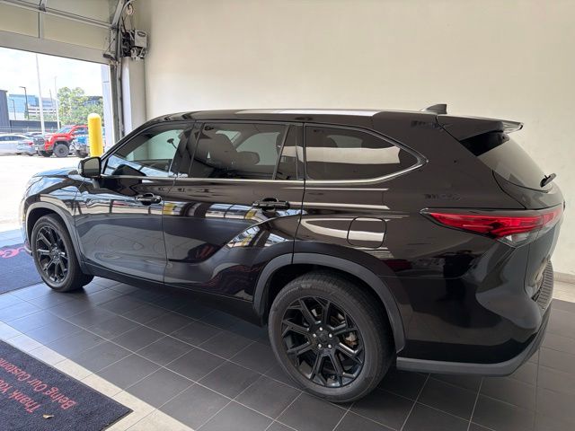 2022 Toyota Highlander L Brown at DeMontrond Automotive Group