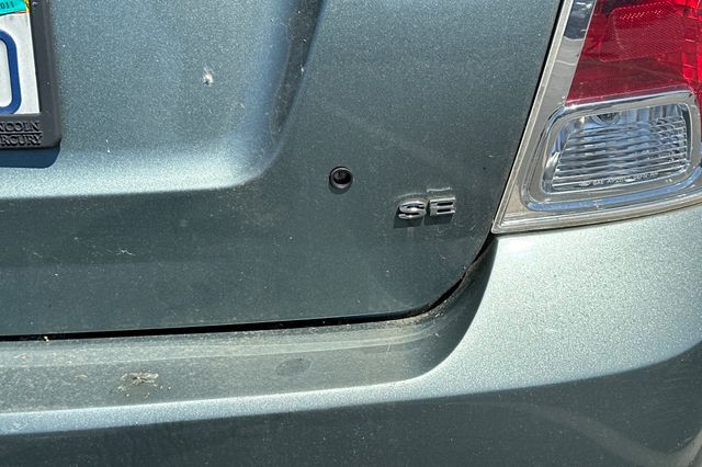 Used 2006  Ford SE image 8