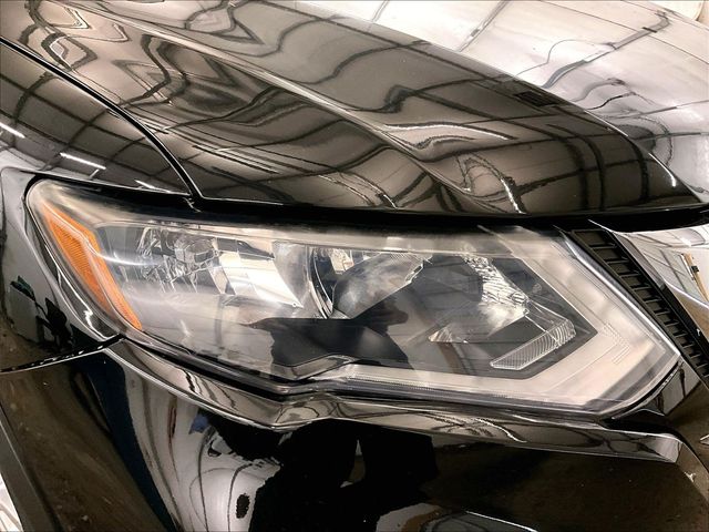 2019 Nissan Rogue SV Black at South Hills Kia