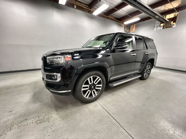 Midnight Black Metallic 2018 Toyota 4Runner SUV / Crossover All-Wheel Drive 5-Speed Automatic Overdrive