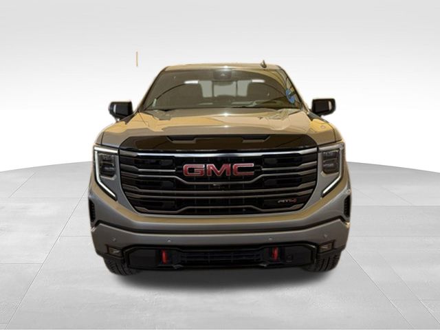 2025 GMC Sierra 1500 AT4 Crew Cab 4WD