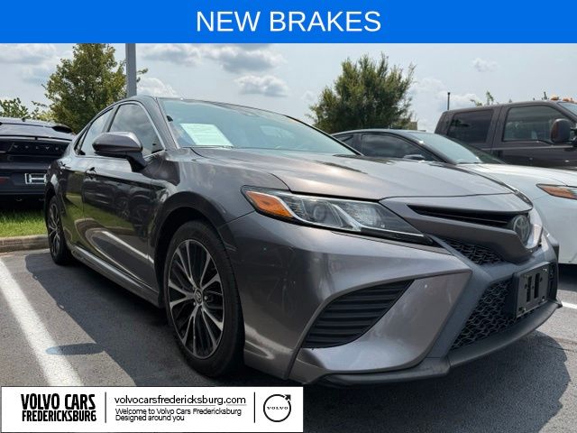 Predawn Gray Mica 2019 Toyota Camry Sedan Front-Wheel Drive 8-Speed Automatic