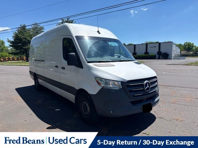 Arctic White 2022 Mercedes-Benz Sprinter Cargo Van 4X2 7-Speed Automatic