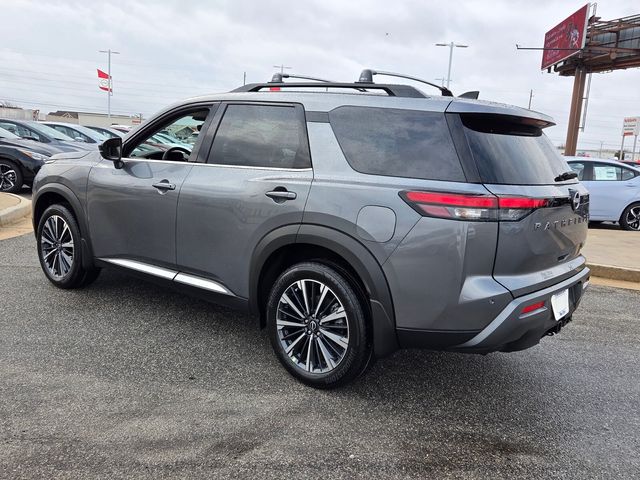 New 2026 Gray Nissan Platinum image 9