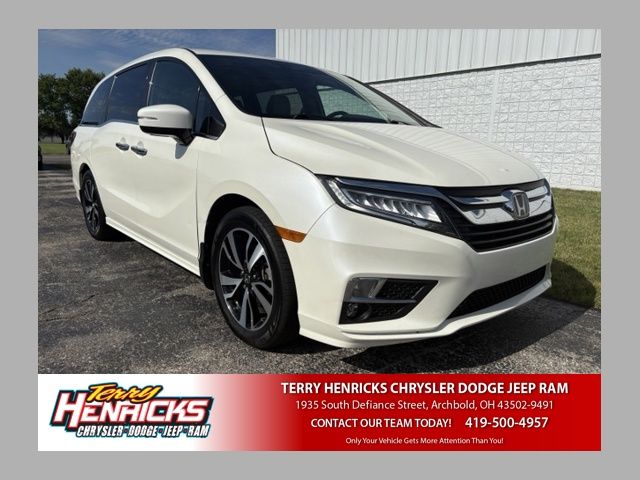 White Diamond Pearl 2018 Honda Odyssey Minivan Front-Wheel Drive Automatic