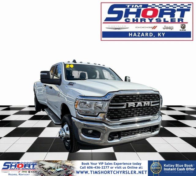 2024 RAM 3500 Big Horn Crew Cab LB DRW 4WD