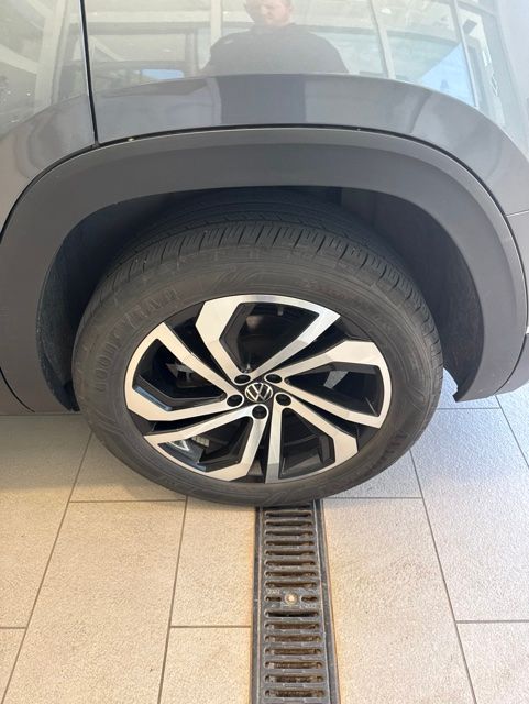 2023 Volkswagen Atlas 2.0T SEL Gray at Sutliff Volkswagen