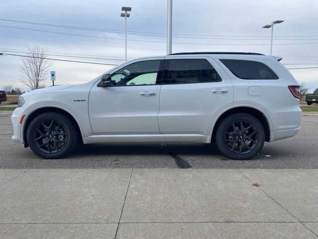 2026 Dodge Durango GT Plus HEMI V8 - White Knuckle Clearcoat exterior view 8
