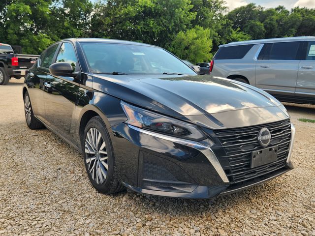2025 Nissan Altima 2.5 SV FWD