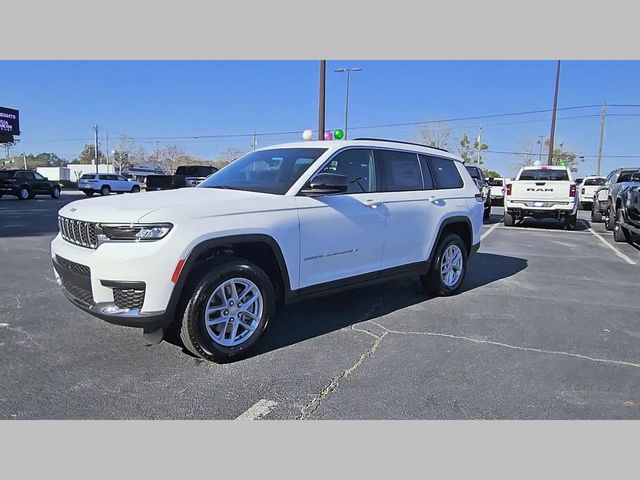 2026 Jeep Grand Cherokee L Laredo 4x2