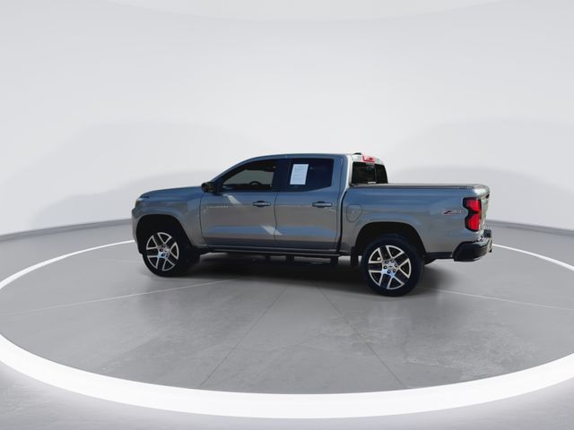 Used 2023 Gray Chevrolet Z71 image 8