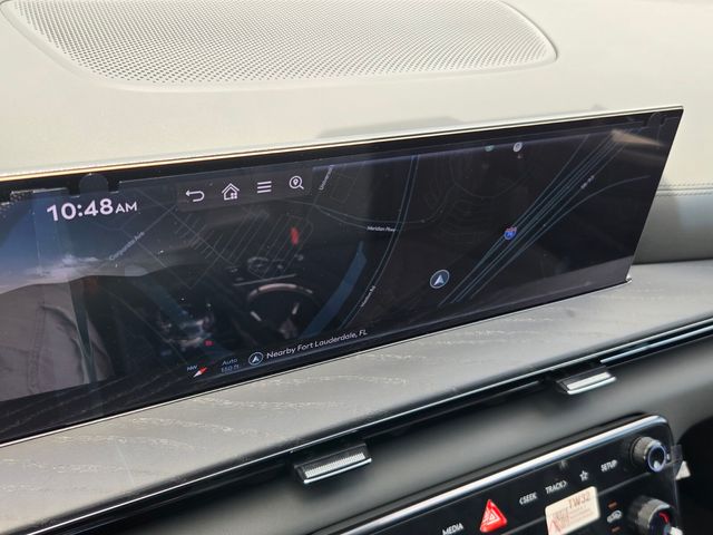 2027 Genesis GV80