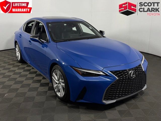 2023 Lexus IS 300