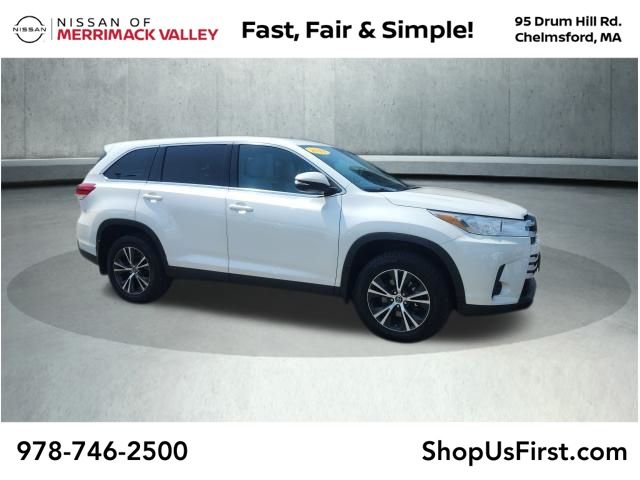 White (Blizzard Pearl) 2019 Toyota Highlander SUV / Crossover All-Wheel Drive 8-Speed Automatic