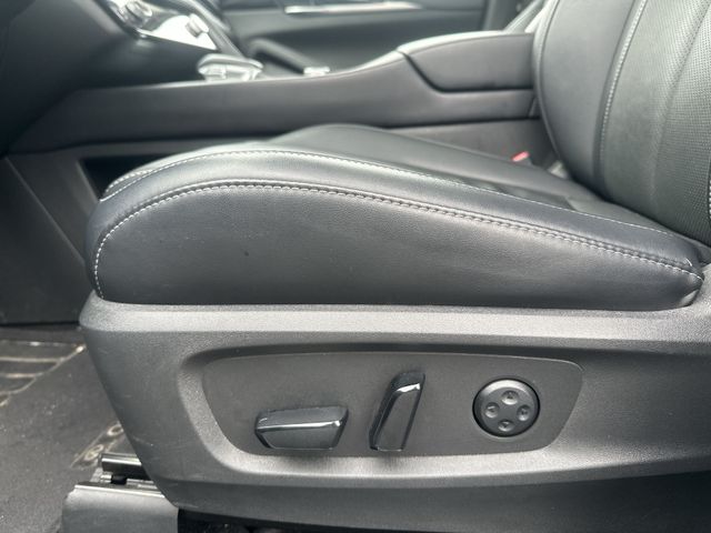 Certified Used 2023 White INFINITI PURE image 16