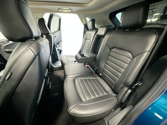 2020 Ford Edge SEL Green at Luther Ford
