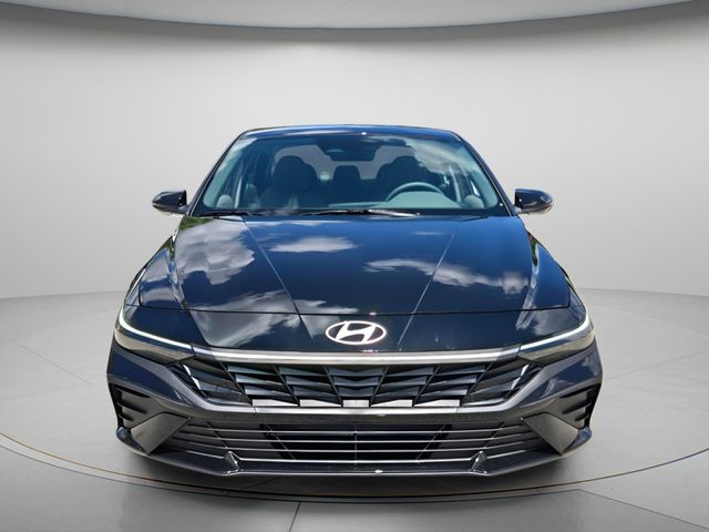 2026 Hyundai Elantra - $21,659