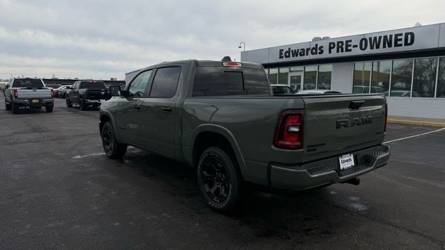 View vehicle photo 5