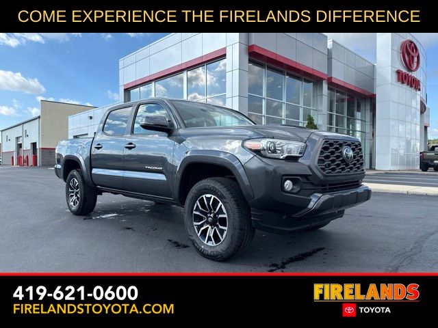 Magnetic Gray Metallic 2022 Toyota Tacoma Pickup Truck Four-Wheel Drive 6-Speed Automatic