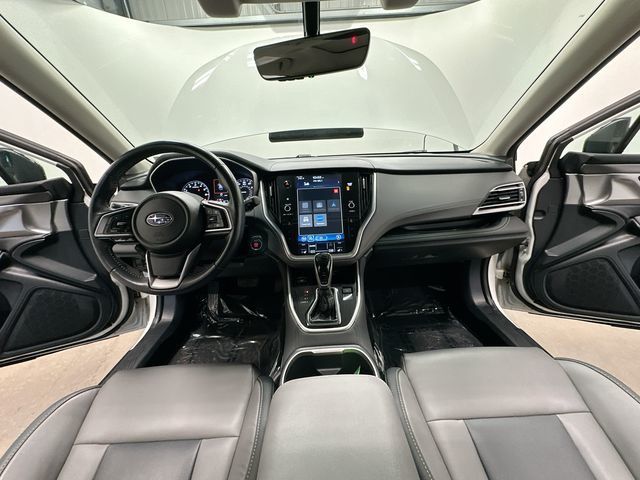 2021 Subaru Outback Onyx Edition XT White at Klick Lewis Buick Chevrolet