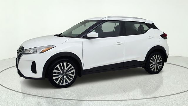 2024 Nissan Kicks SV White at EAG Ford Navasota