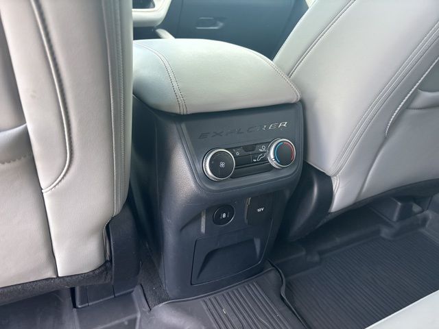 Certified Used 2025 Silver Ford Active image 32